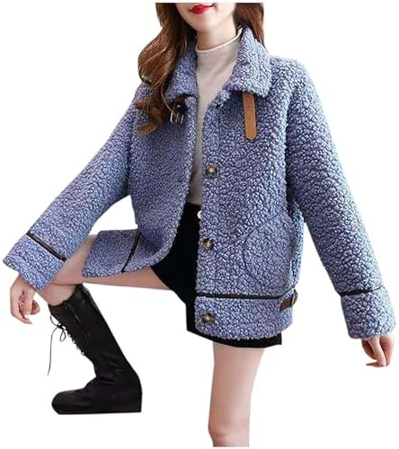 Well Tailored Coat with a Graceful Silhouette