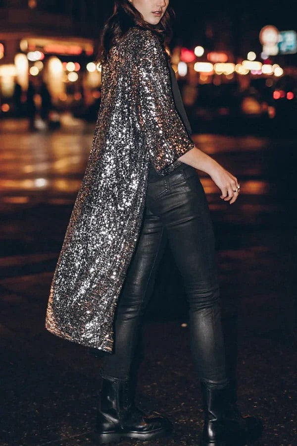 Effortlessly Elegant Garment with a Timeless Design