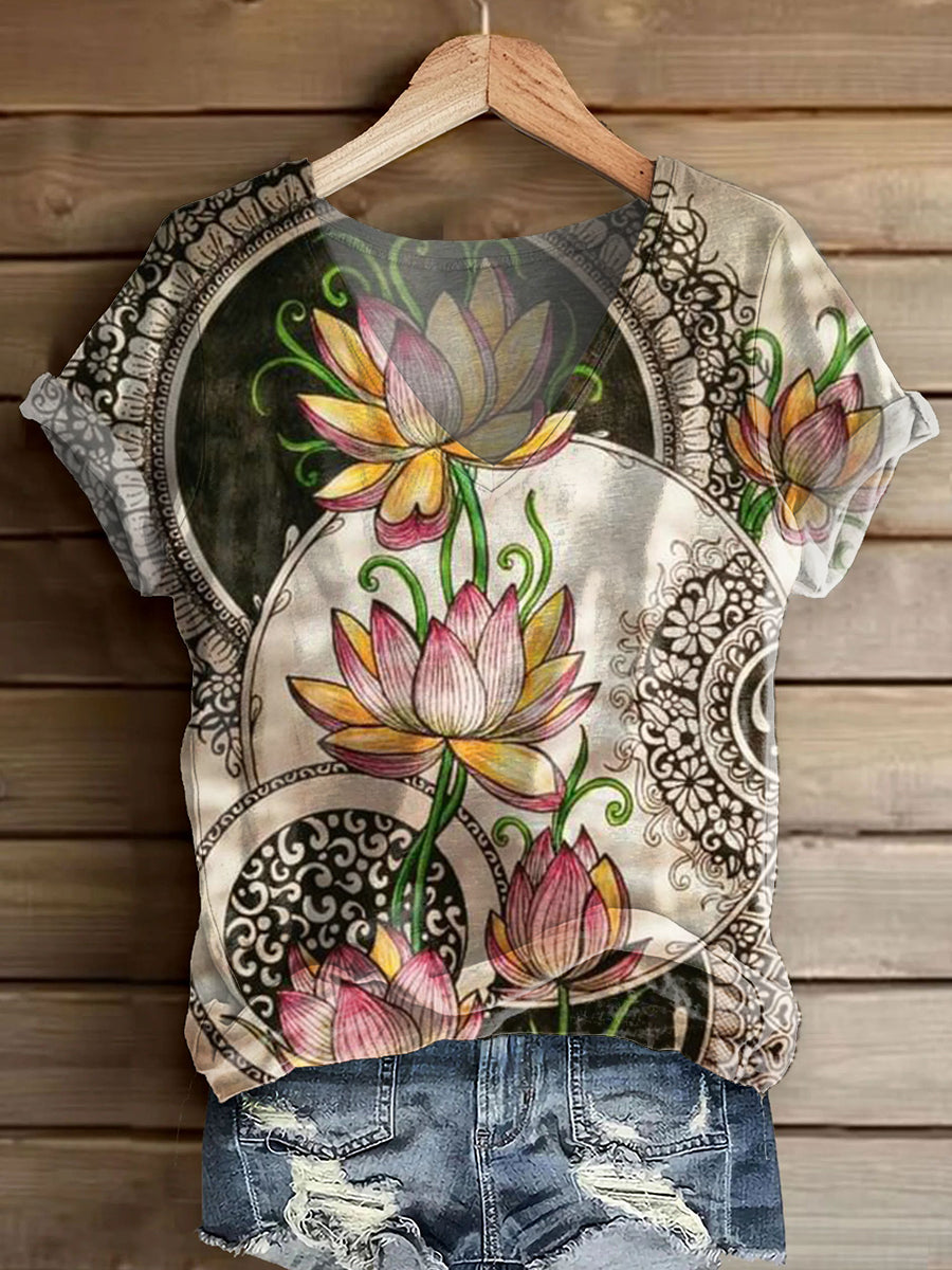 Women's Bohemian Floral Art Print V-neck Casual T-Shirt