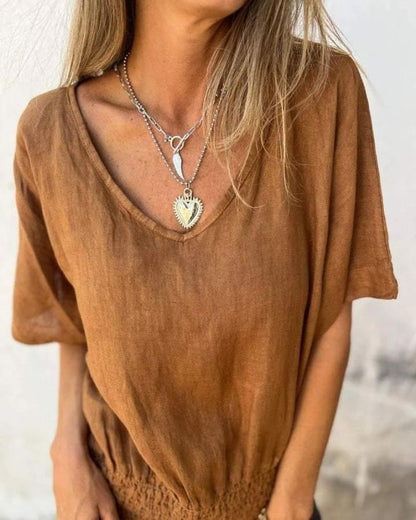 Well Tailored T-Shirt with a Graceful Silhouette