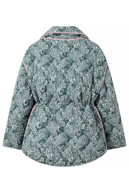 Gracefully Styled Jacket for Any Occasion