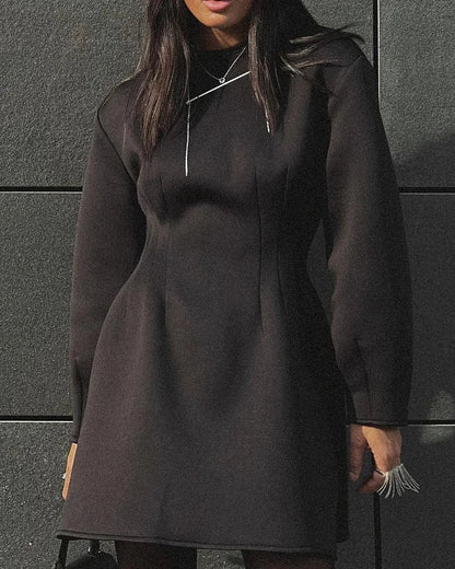 Sophisticated Dress with a Clean Classic Look