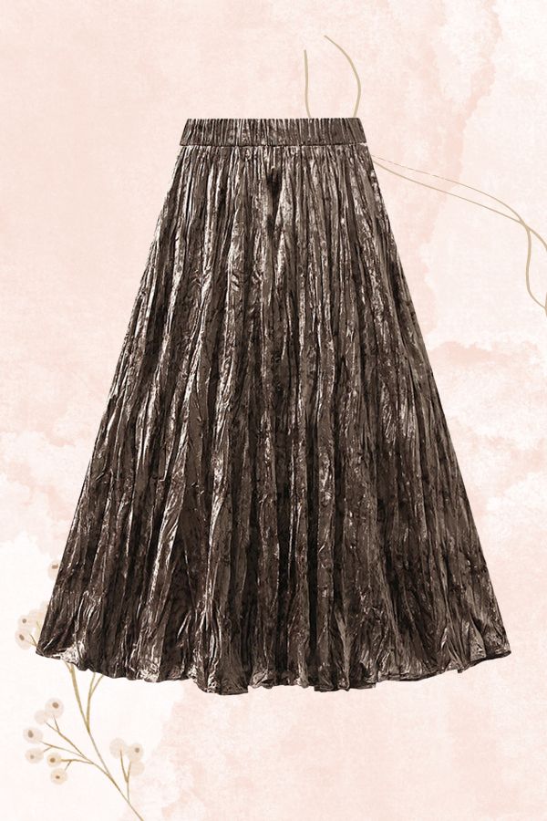 Gracefully Styled Garment for Any Occasion
