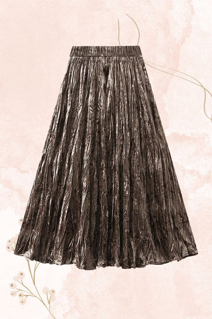 Gracefully Styled Garment for Any Occasion