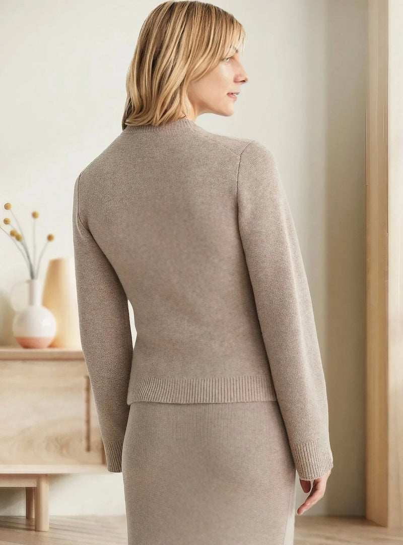 Beautifully Crafted Cardigan in a Classic Style