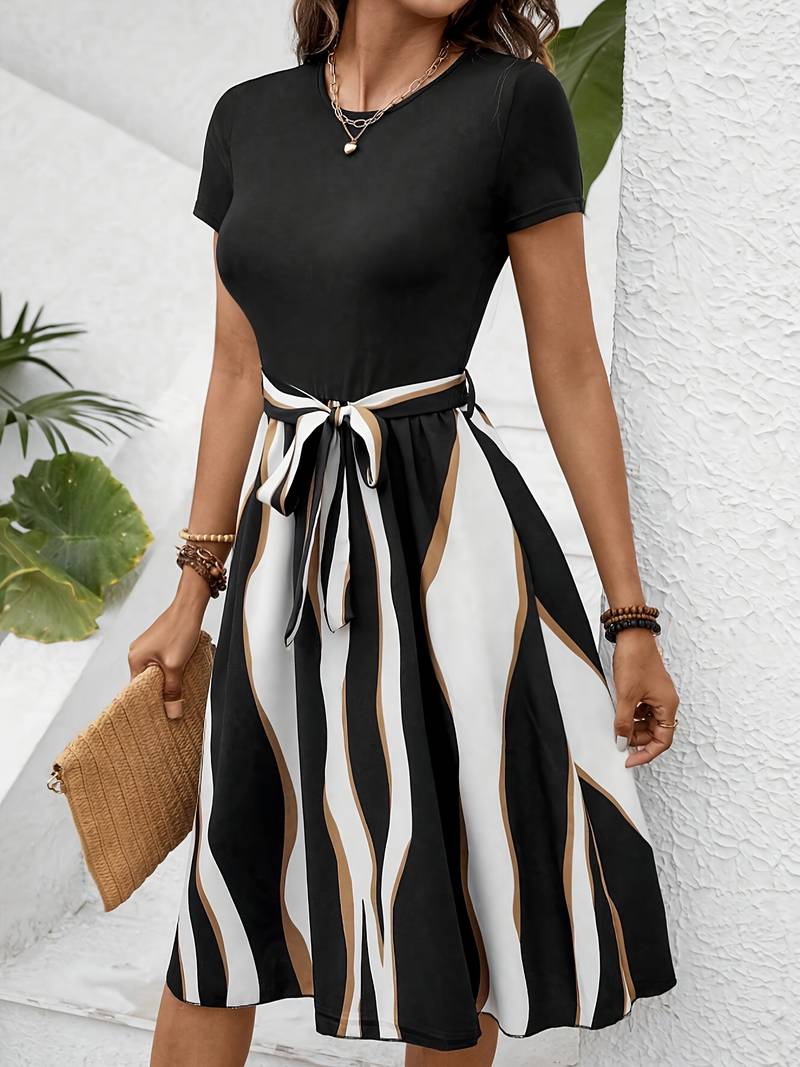 Elegantly Styled Dress for Everyday Wear