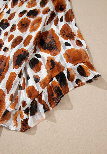 Classic Vintage Blouse with a Flattering Fit