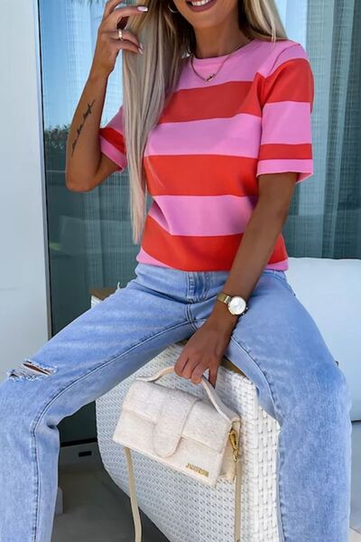 Effortlessly Elegant Top with a Timeless Design