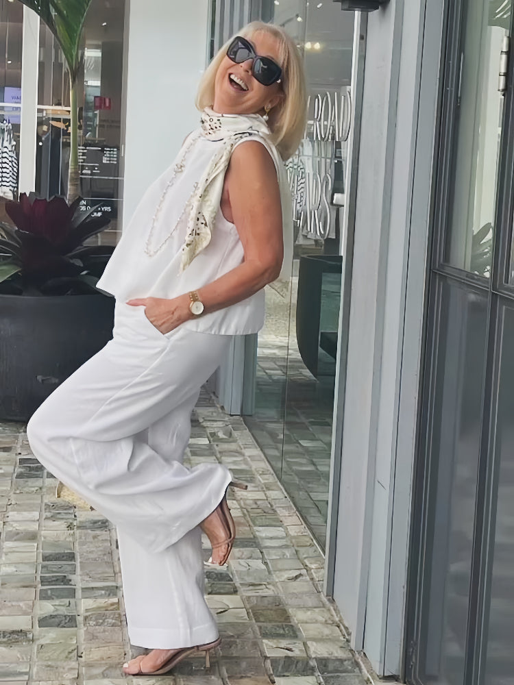 Sophisticated Garment with a Clean Classic Look