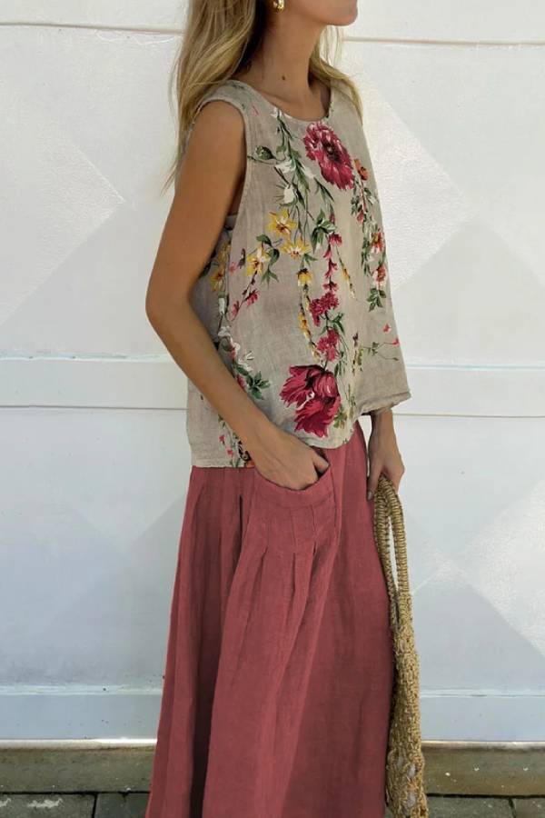 Classic Vintage & Enduringly Stylish Top