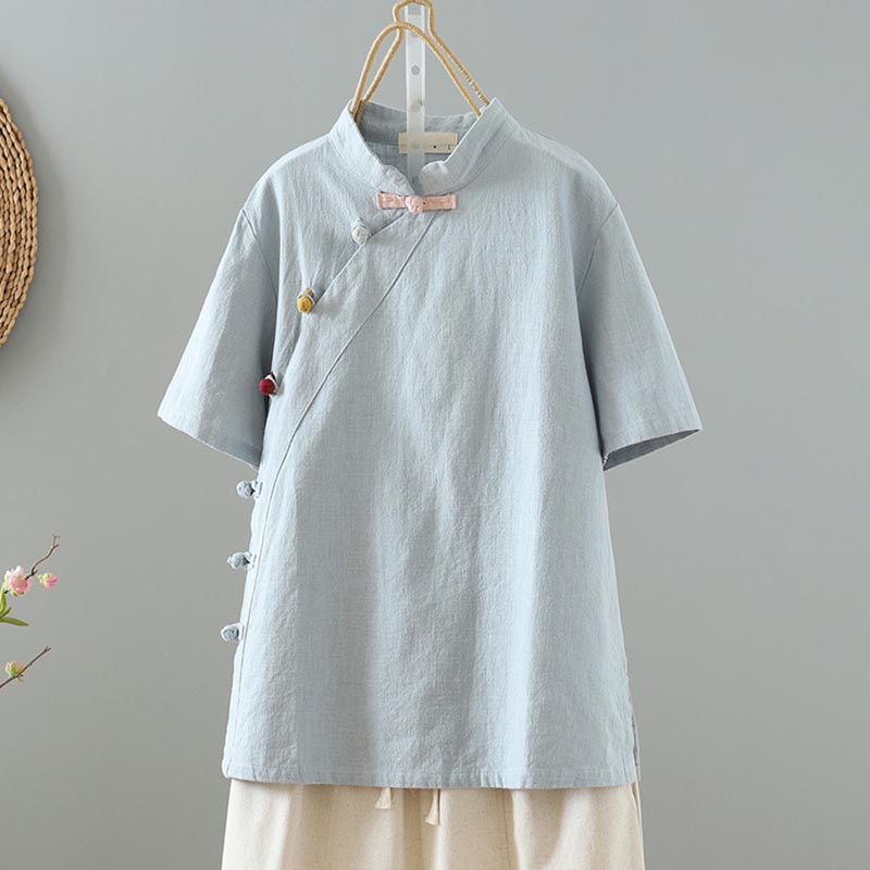 Sulokkaasti suunniteltu Paita