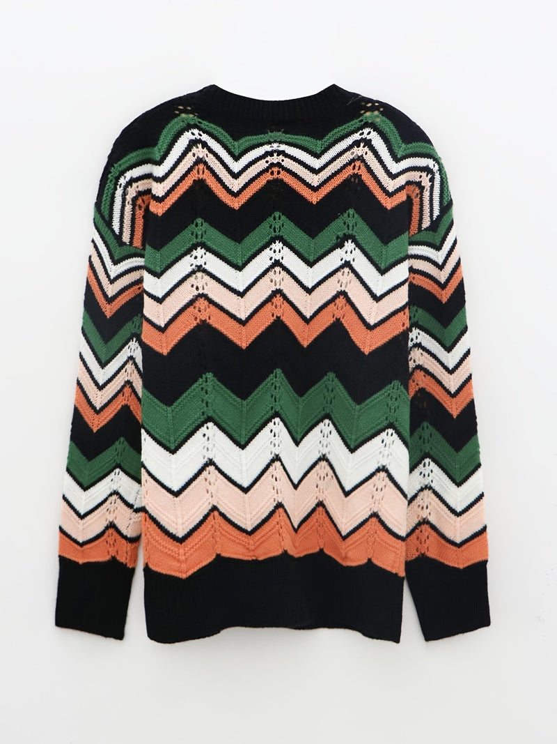 Gracefully Styled Pullover for Any Occasion