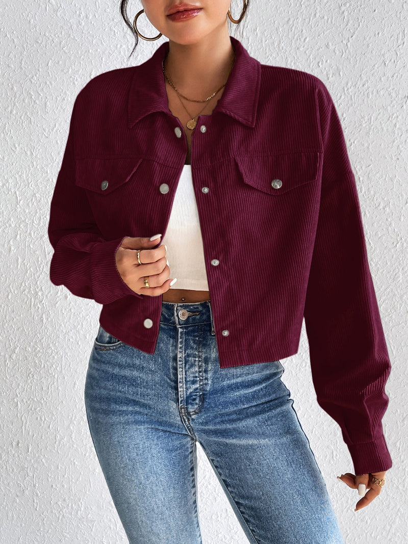 Well Tailored Jacket with a Graceful Silhouette