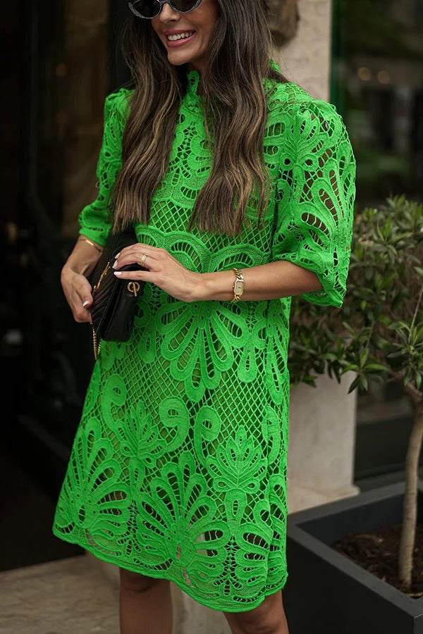 Well Tailored Dress with a Graceful Silhouette