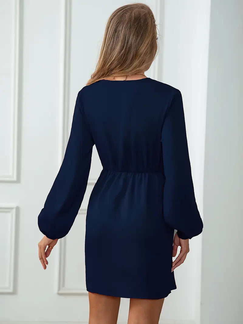 Sophisticated Dress with a Clean Classic Look