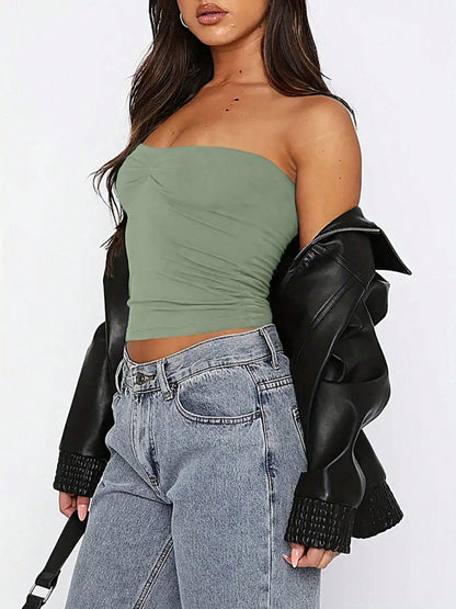 Well Tailored Top with a Graceful Silhouette