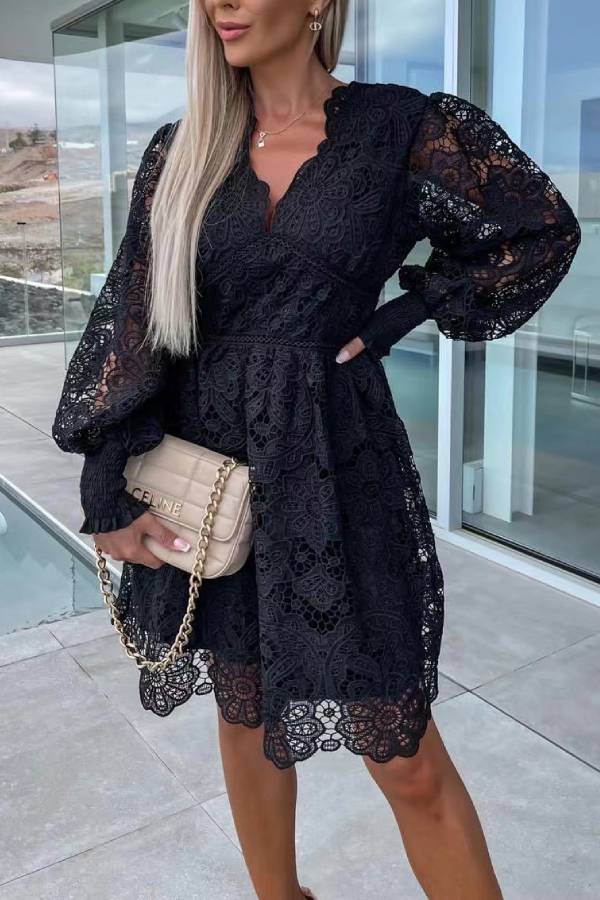 Gracefully Styled Dress for Any Occasion