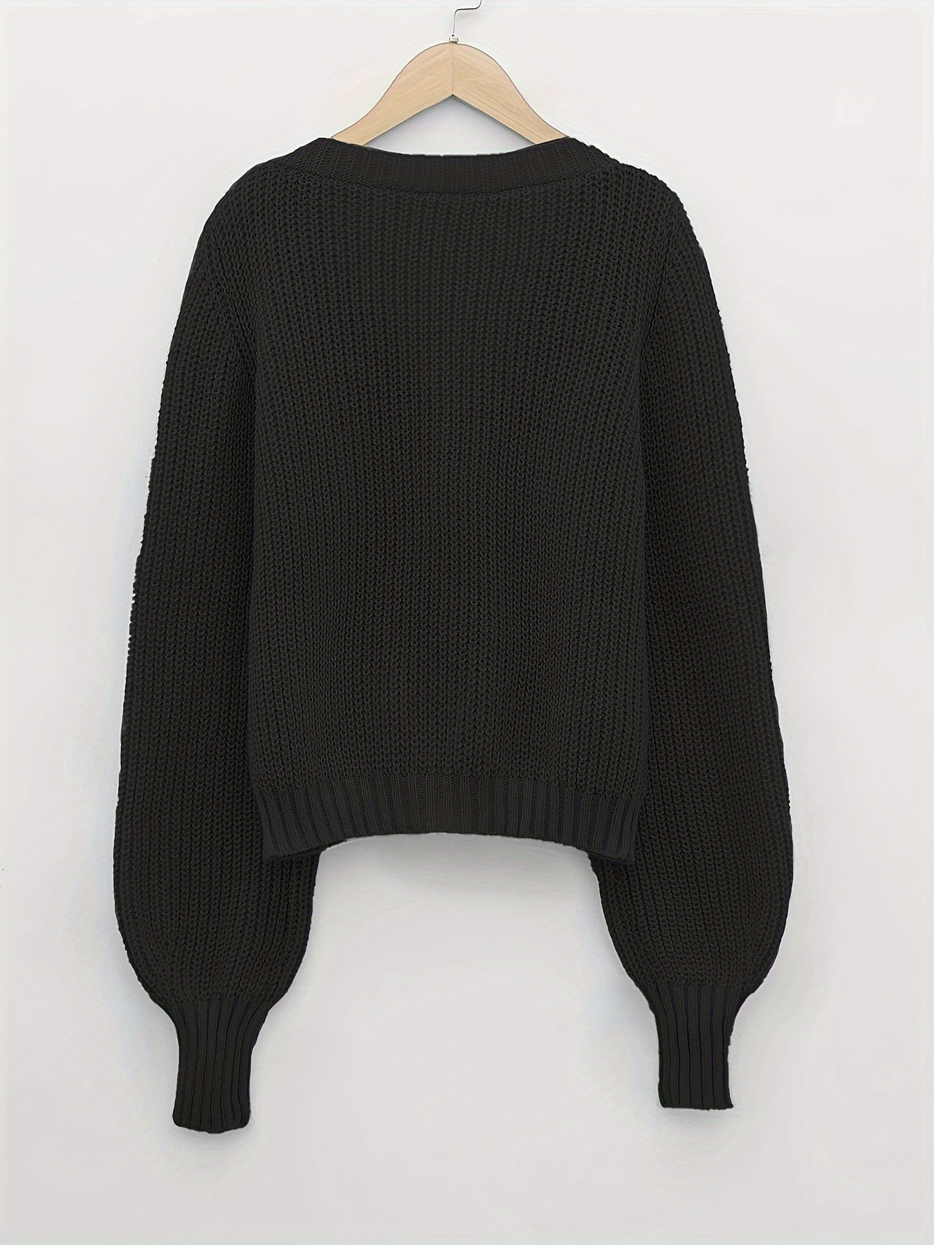 Beautifully Crafted Cardigan in a Classic Style