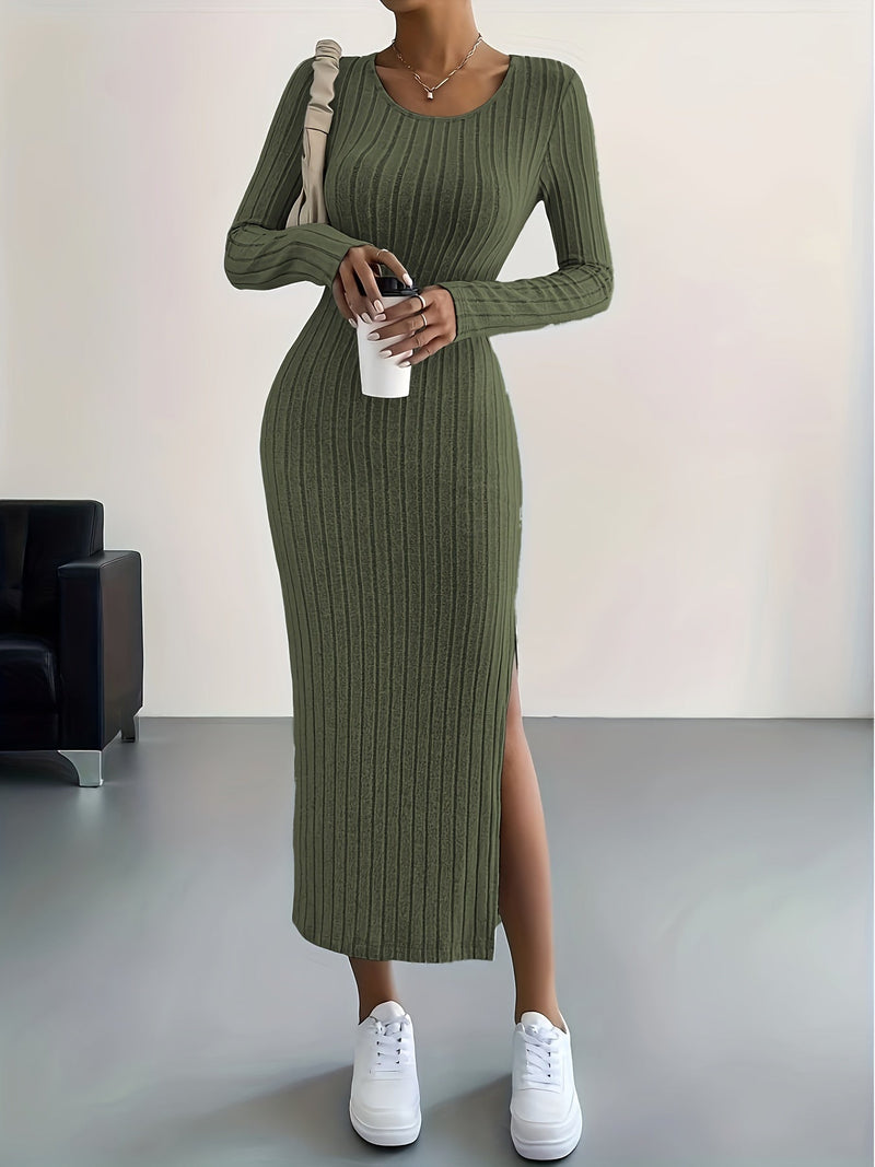 Sophisticated Dress with a Clean Classic Look