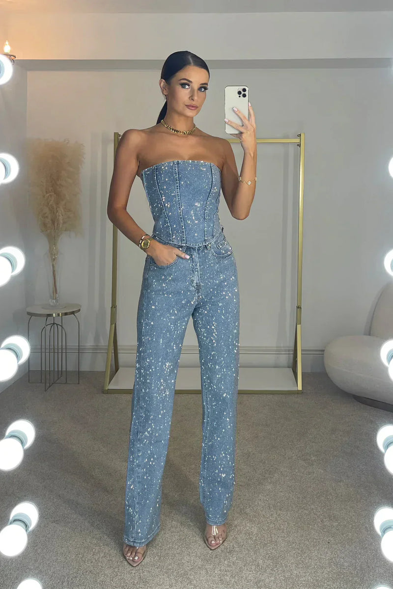 Elegantly Styled Garment for Everyday Wear