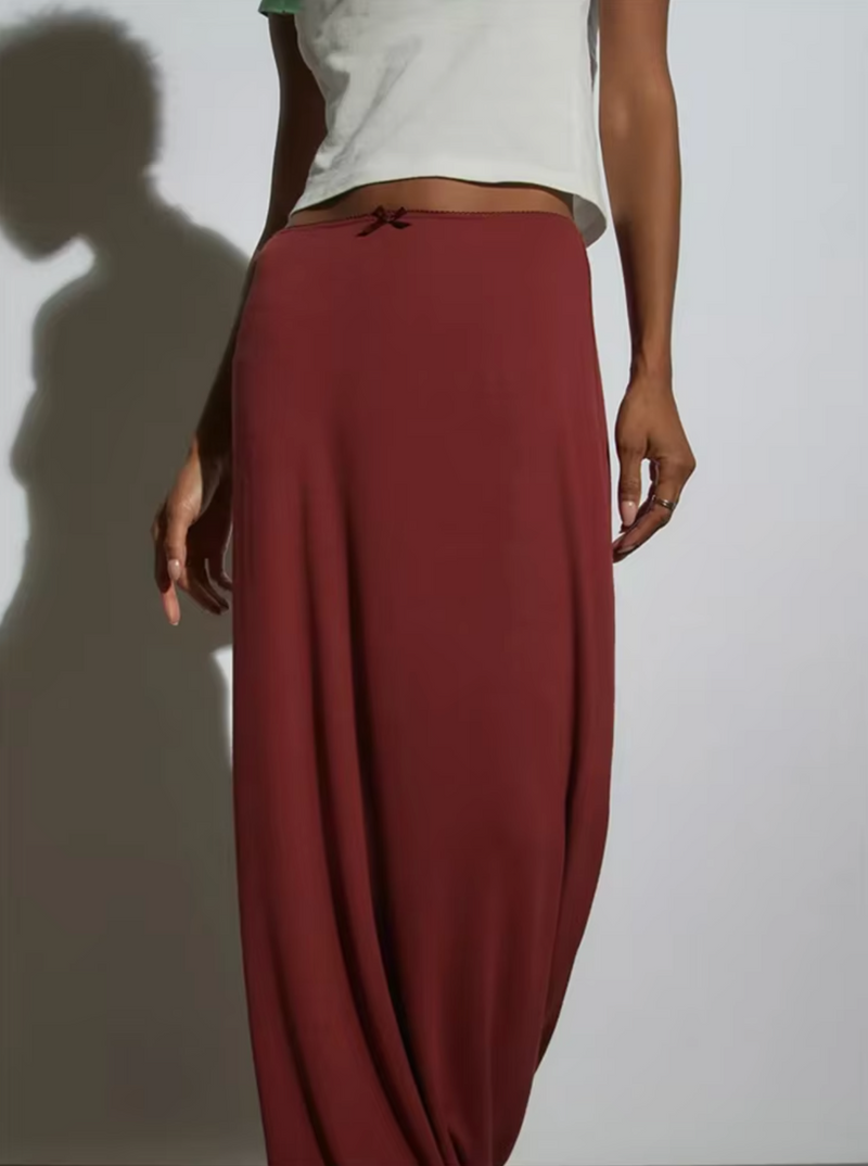 Well Tailored Garment with a Graceful Silhouette