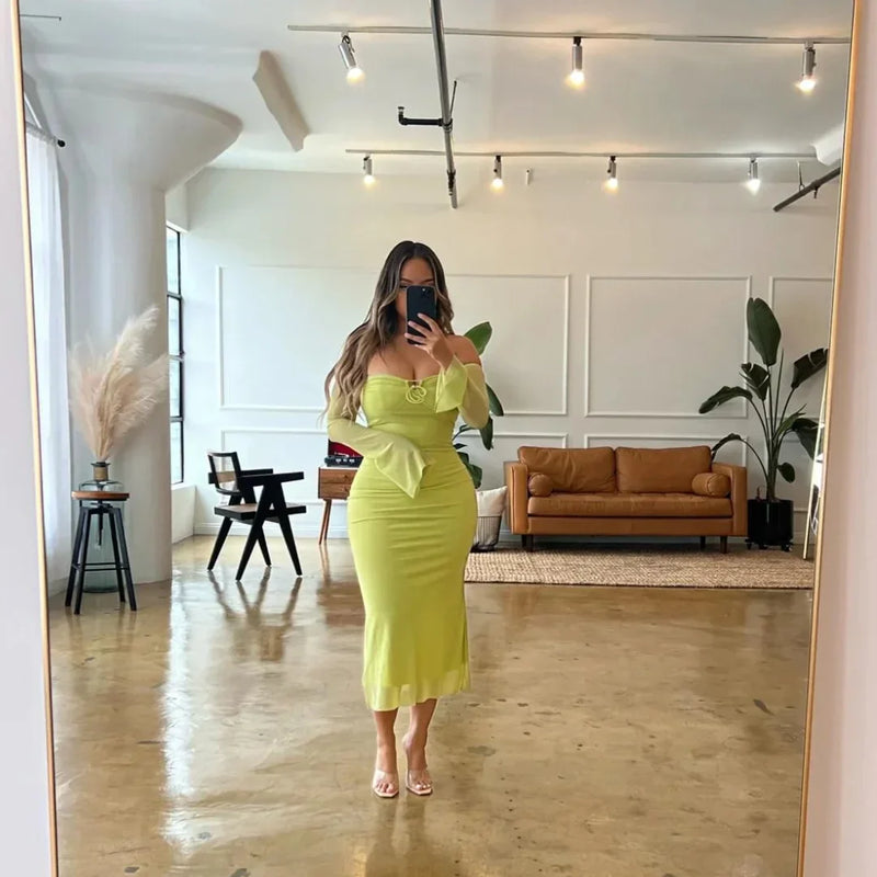 Gracefully Styled Dress for Any Occasion