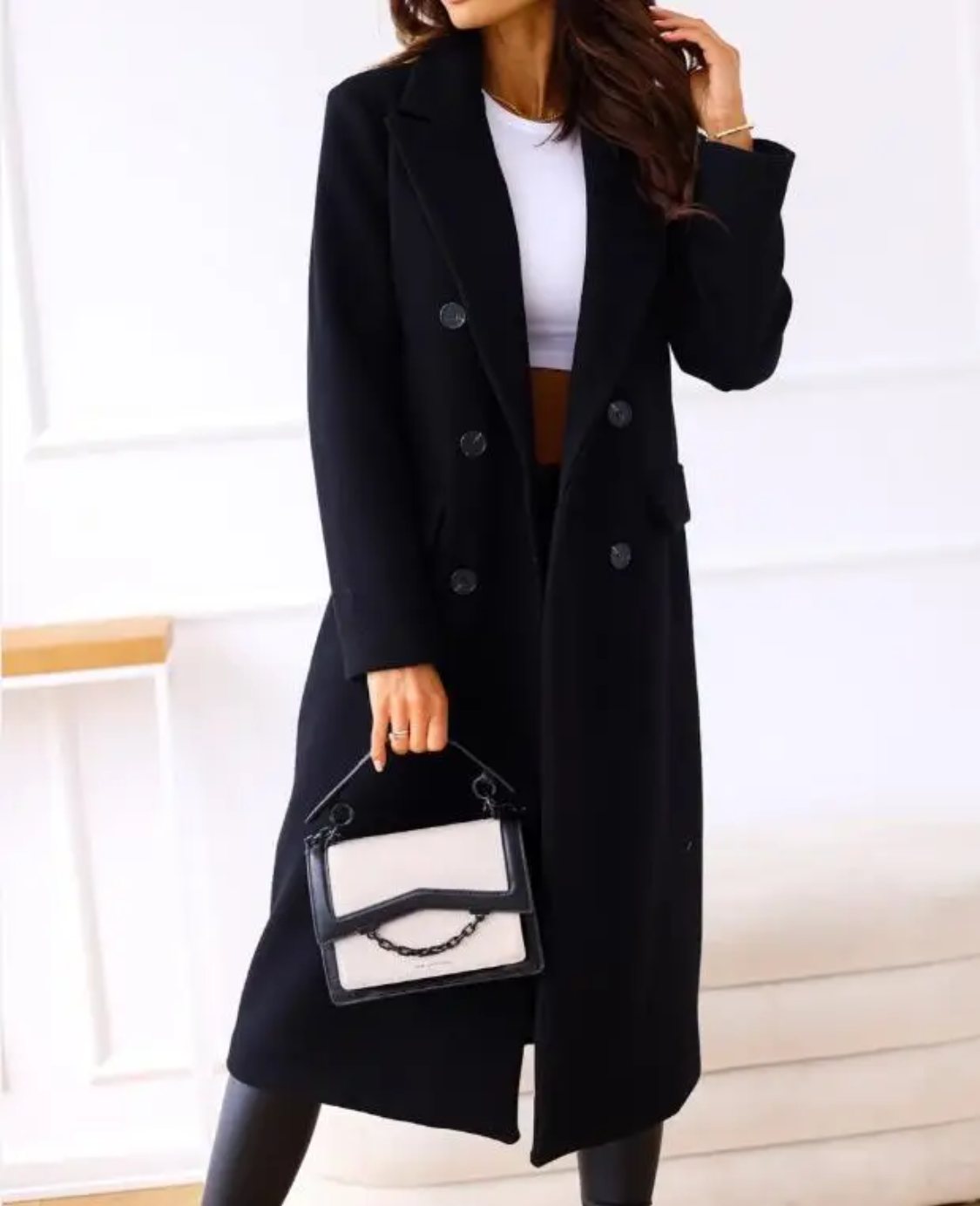 Polished Garment with an Effortless Classic Look