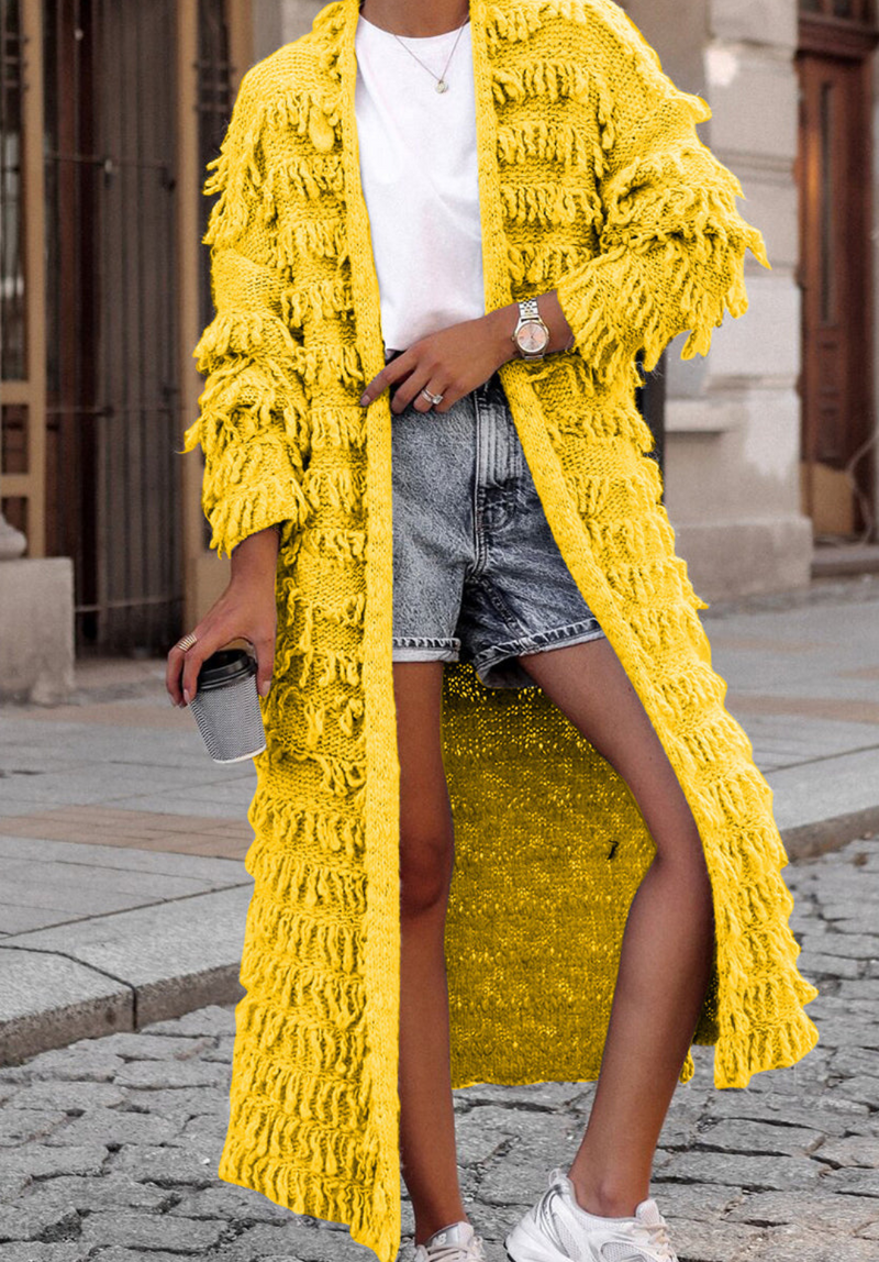 Well Tailored Cardigan with a Graceful Silhouette
