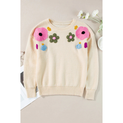 Well Tailored Sweater with a Graceful Silhouette
