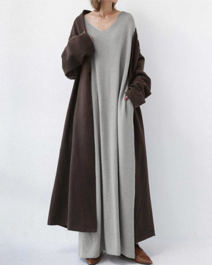 Well Tailored Sweater with a Graceful Silhouette