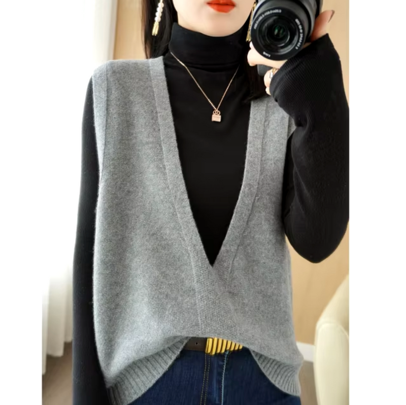 Gracefully Styled Garment for Any Occasion