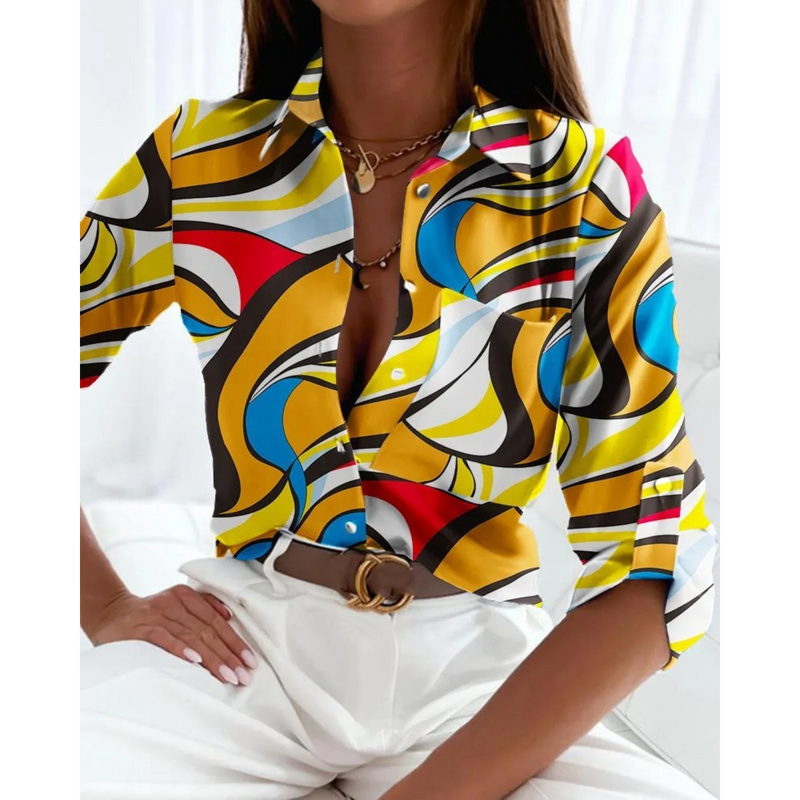 Classic Vintage & Enduringly Stylish Blouse