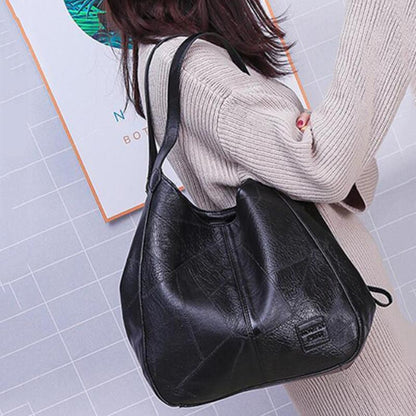 Well Tailored Bag with a Graceful Silhouette