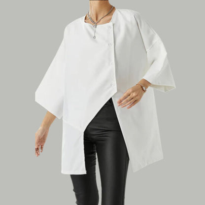Classic Vintage Blouse with a Flattering Fit