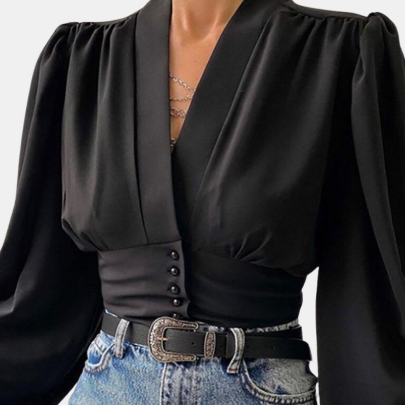 Effortlessly Elegant Blouse with a Timeless Design