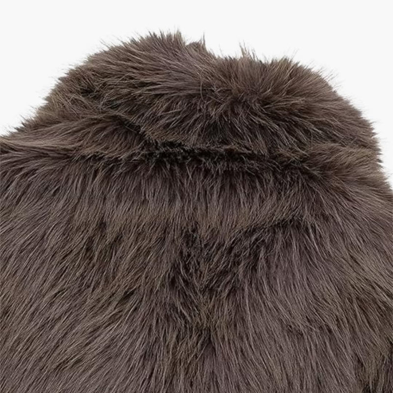 Classic Vintage & Enduringly Stylish Coat