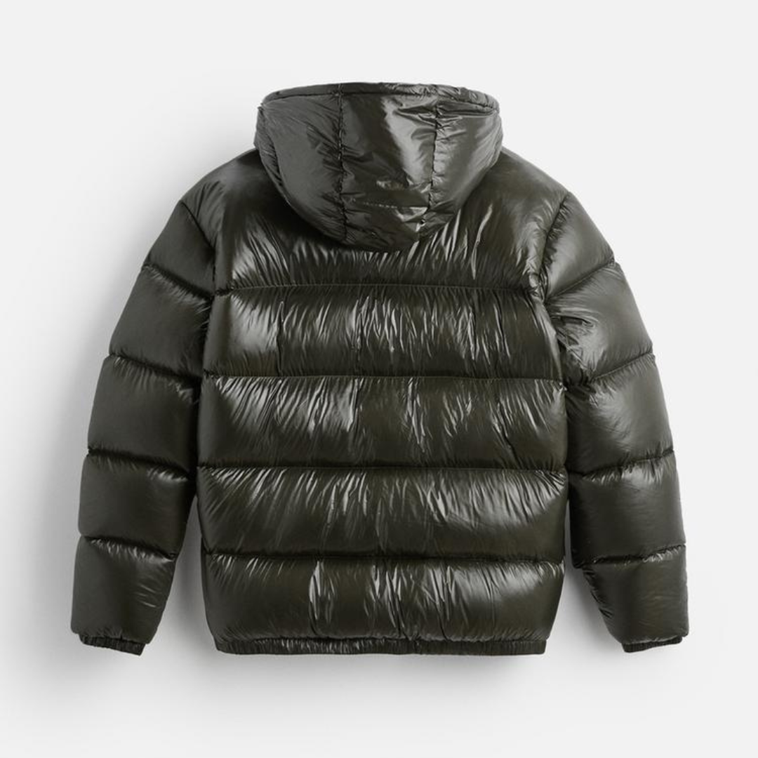 Elegantly Styled Jacket for Everyday Wear