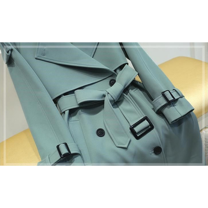 Sophisticated Coat with a Clean Classic Look