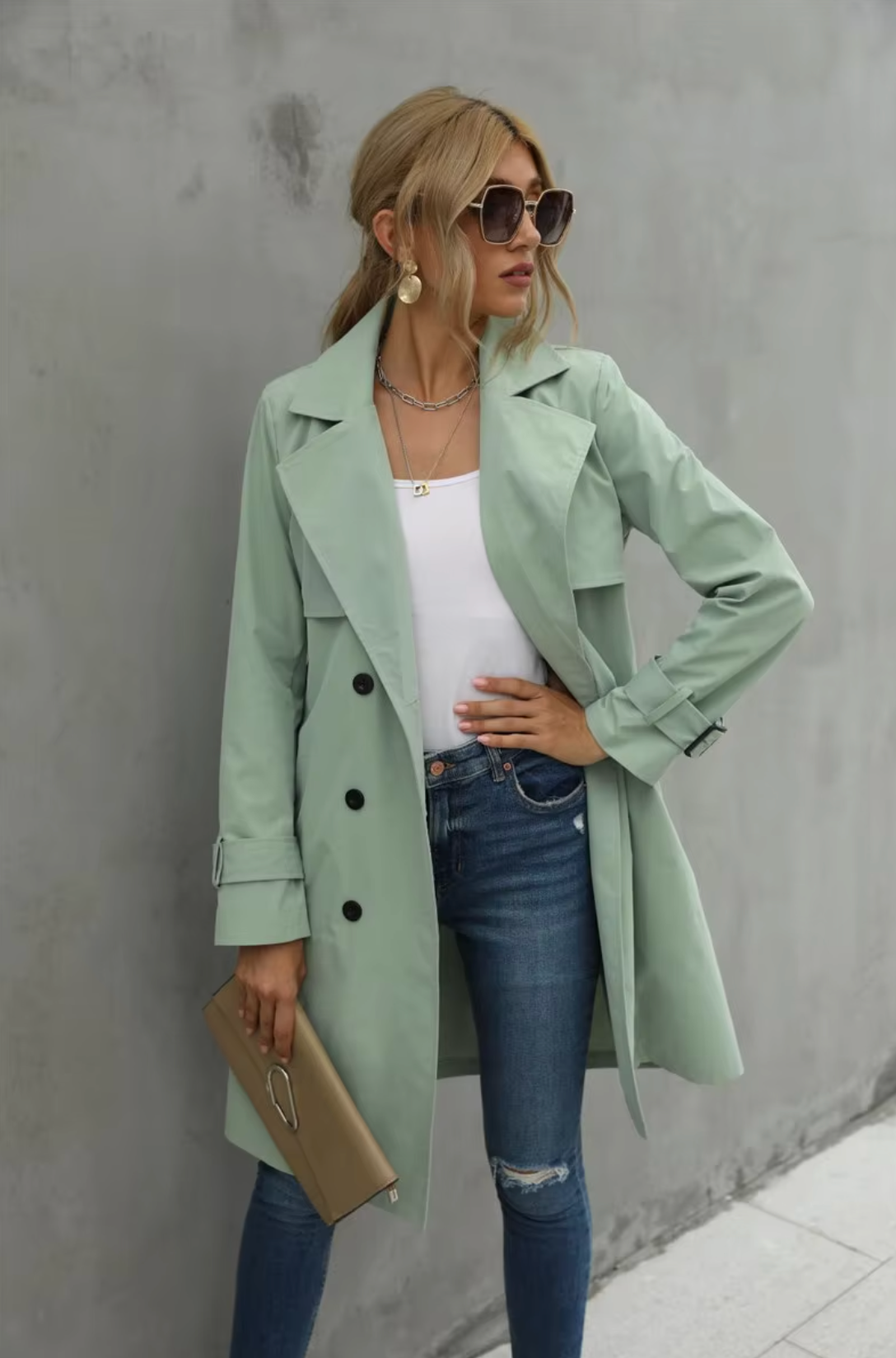 Classic Vintage & Enduringly Stylish Coat
