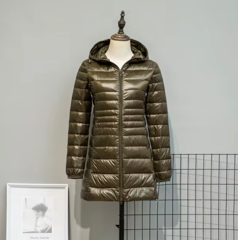 Beautifully Finished Coat in a Timeless Design