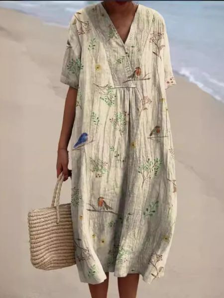 A Vintage Style Dress with Delicate Timeless Details