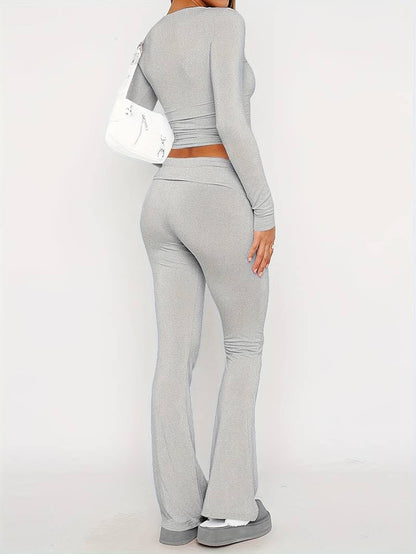 Gracefully Styled Garment for Any Occasion