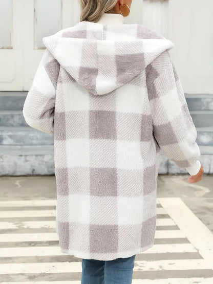 Beautifully Crafted Cardigan in a Classic Style
