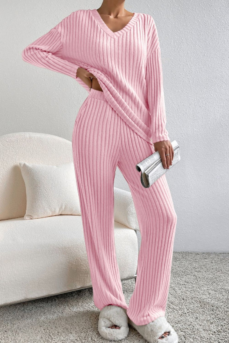 Gracefully Styled Trousers for Any Occasion