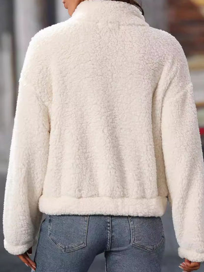 Well Tailored Shirt with a Graceful Silhouette