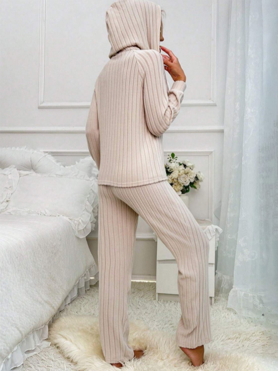 Classic Set with Timeless Appeal