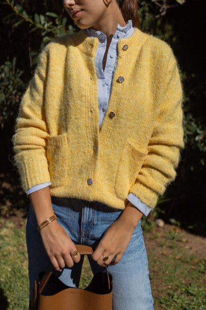 Classic Vintage Cardigan with a Flattering Fit