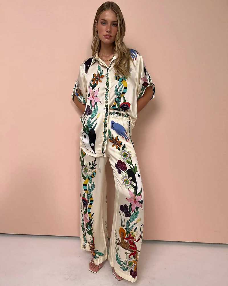 Classic Vintage Garment with a Flattering Fit