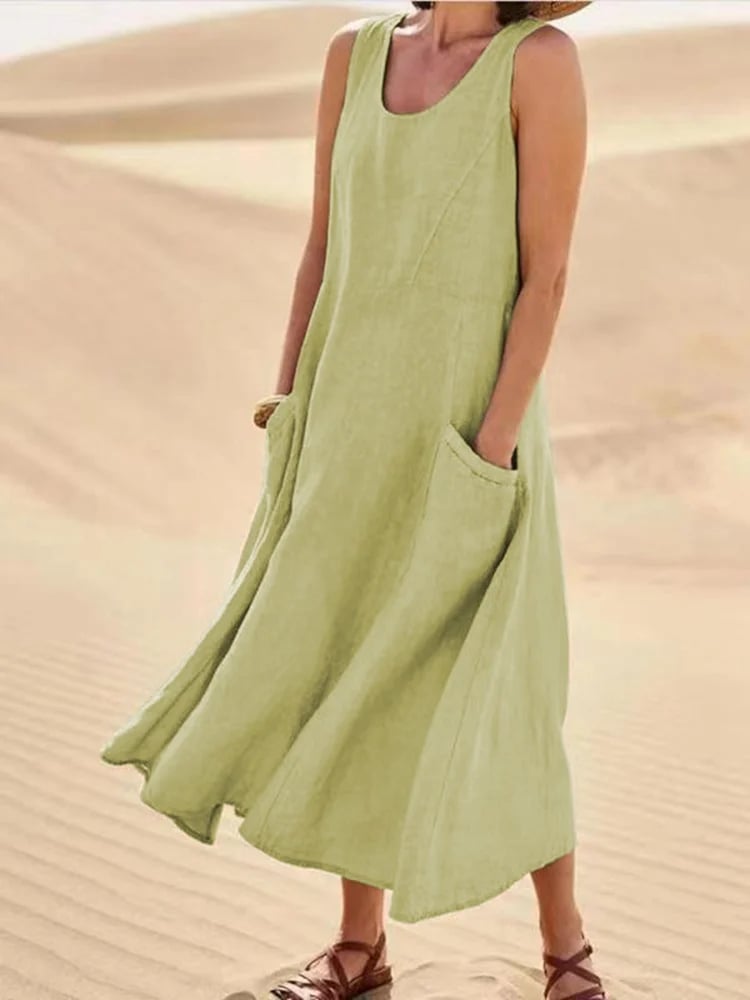 Sophisticated Dress with a Clean Classic Look