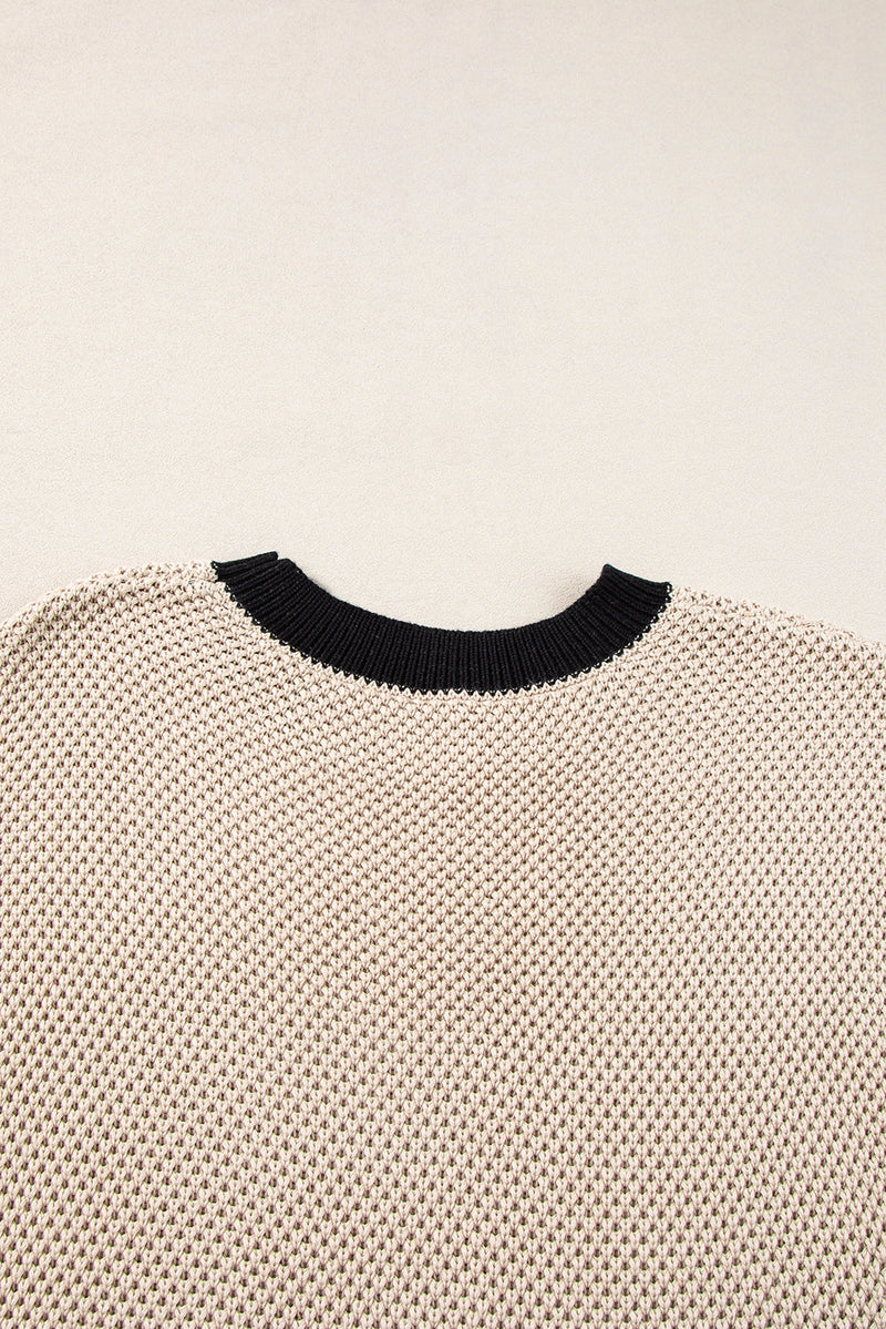 Effortlessly Elegant Top with a Timeless Design